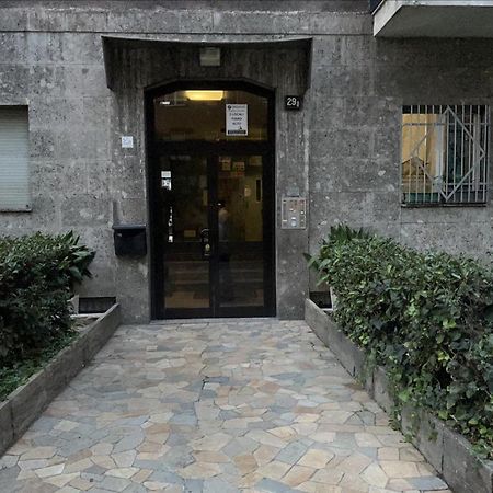Appartamento A Milano, 17 Minuti Dalla Stazione Centrale Fs Cinisello Balsamo Luaran gambar