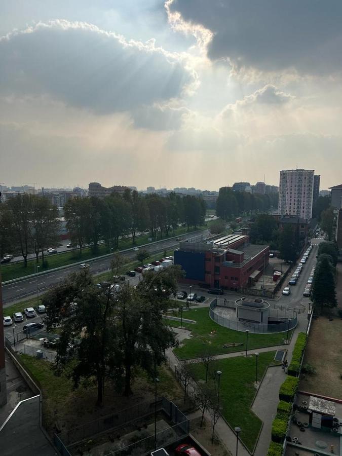 Appartamento A Milano, 17 Minuti Dalla Stazione Centrale Fs Cinisello Balsamo Luaran gambar